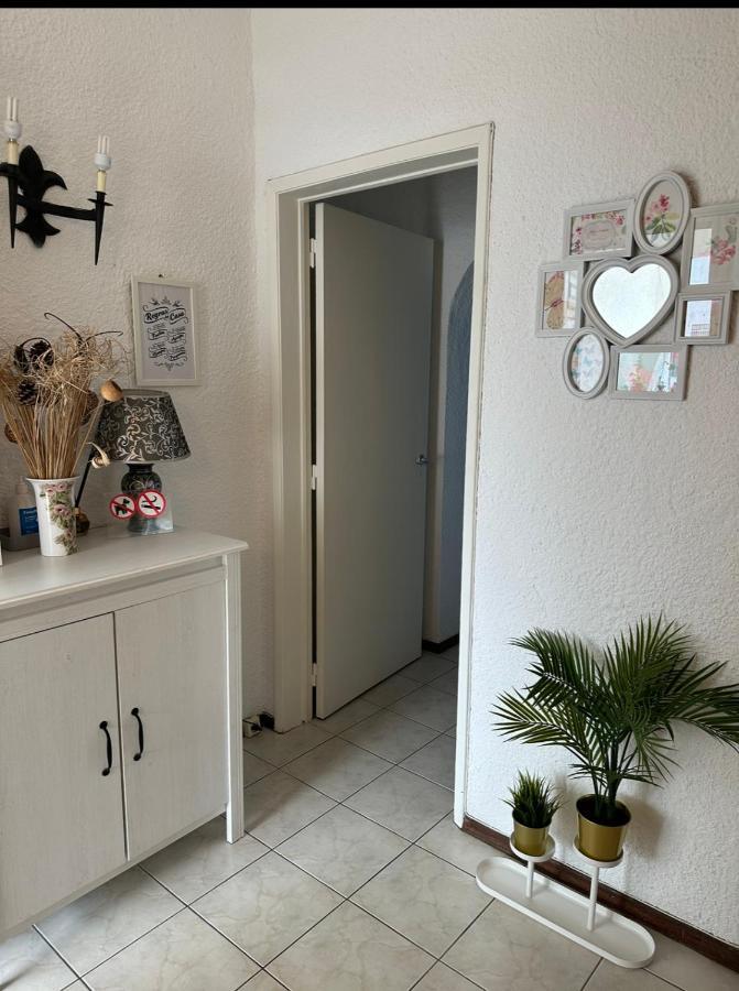 Quarteira Home Beach Ferias Tranquilas A 1Km Da Praia Totalmente Renovado Eksteriør billede